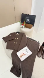 ست کت و شلوار میله ای 6دکمه